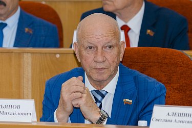 Заксоб проголосовал за Сергея Балыкина и процедуру выборов мэра